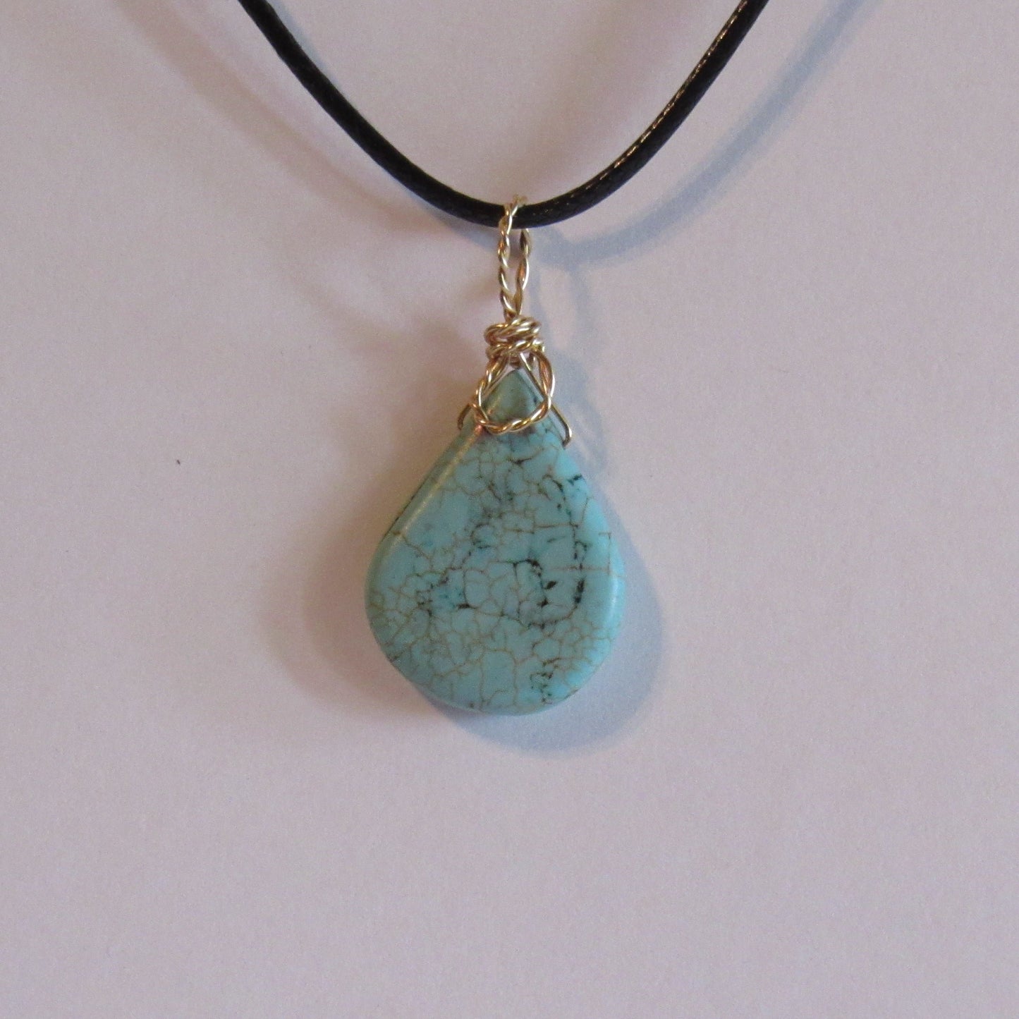 Howlite tear drop pendant